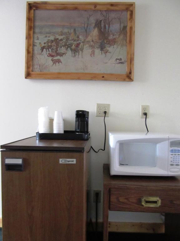 Yellowstone Country Inn West Yellowstone Room photo