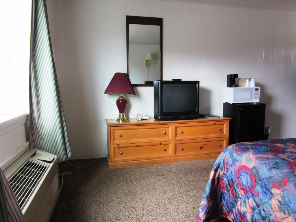 Yellowstone Country Inn West Yellowstone Room photo